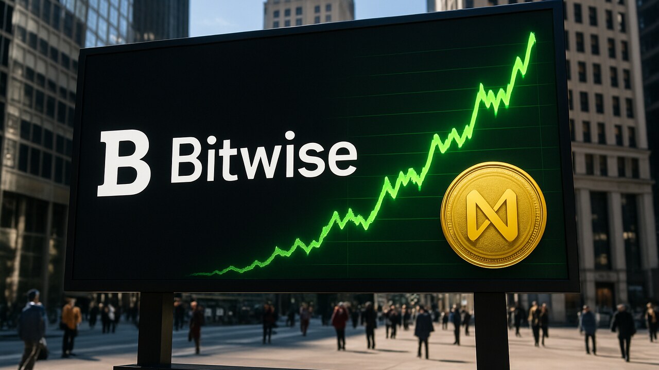Bitwise-logo op een buitenscherm naast een groene stijgende NEAR-koersgrafiek